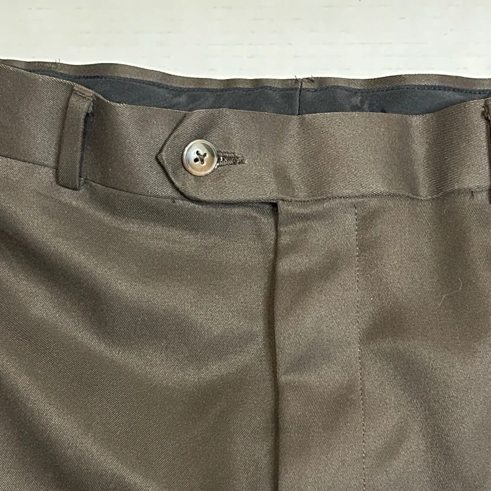 Round Tree & York Sz 34x30 Chocolate Brown men’s flat front dress pants